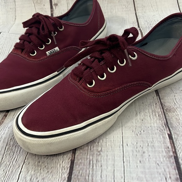 VAN'S | Men's Maroon Classic Vans Size 10 - Picture 3 of 3